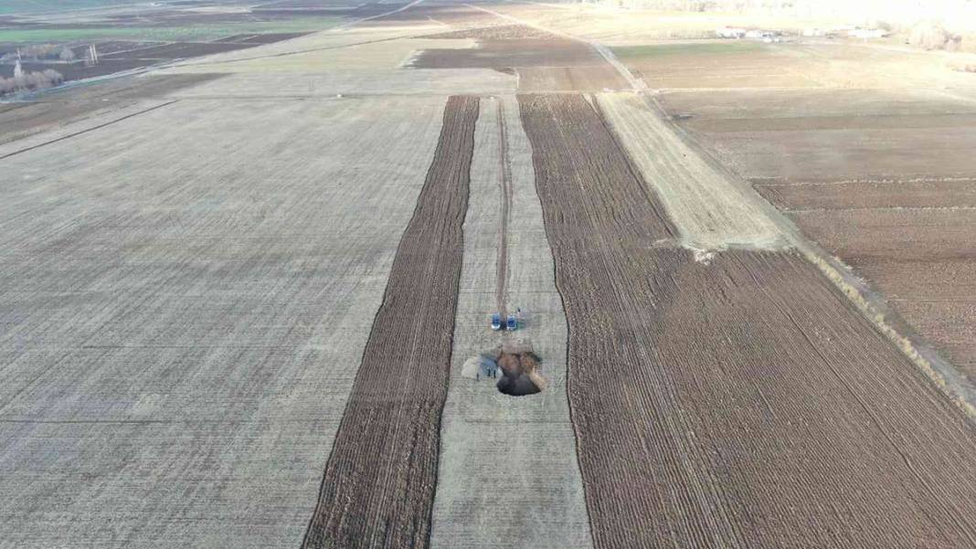 Esrarengiz göçük dehşeti şimdi de o ilimizde! Görenler gözlerine inanamadı: Türkiye'yi tehdit eden tehlike büyüyor 11